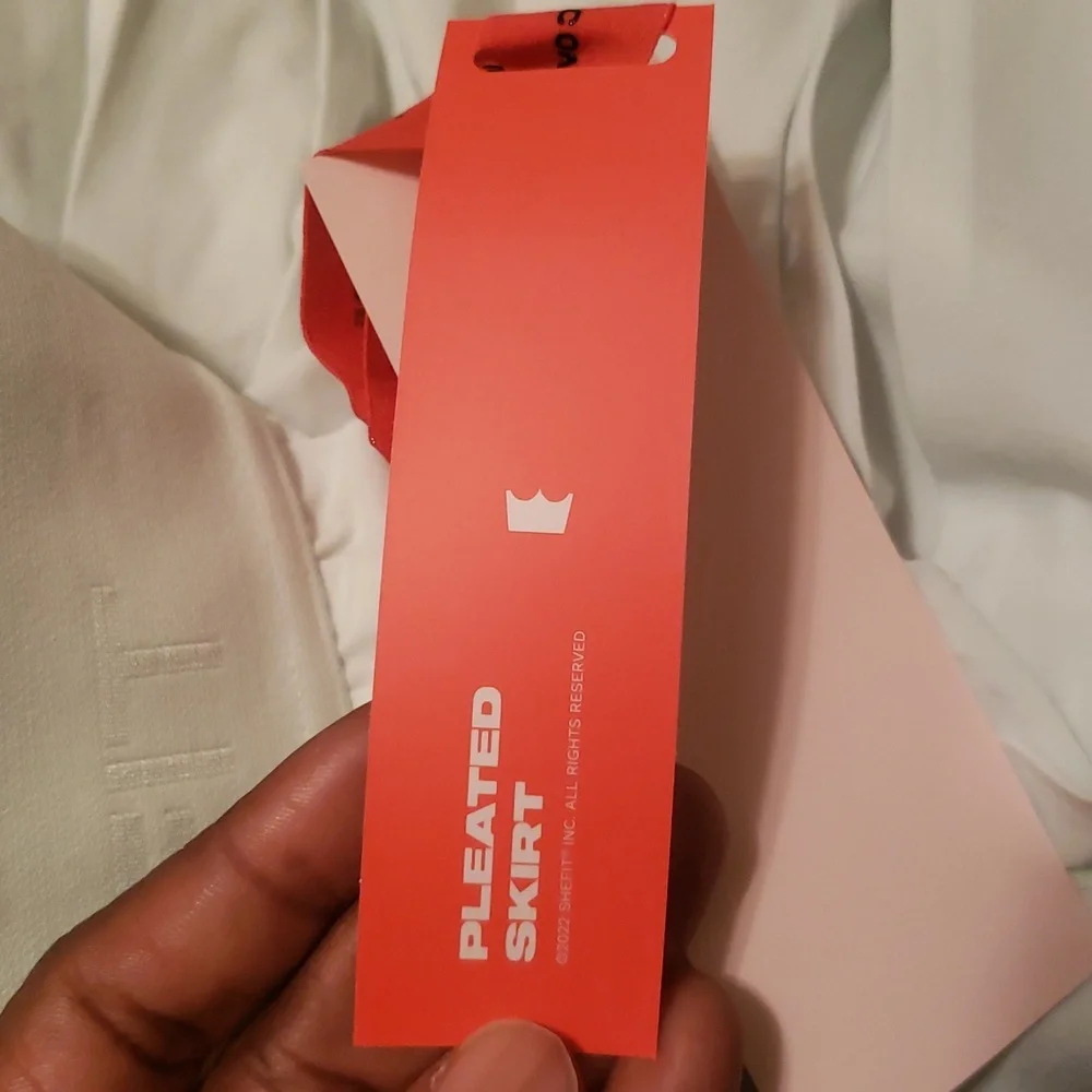 NWT SHEFIT Women's Pleated Skirt - Picture 6 of 11